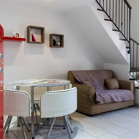 Dimora Dei Colli Apartment *